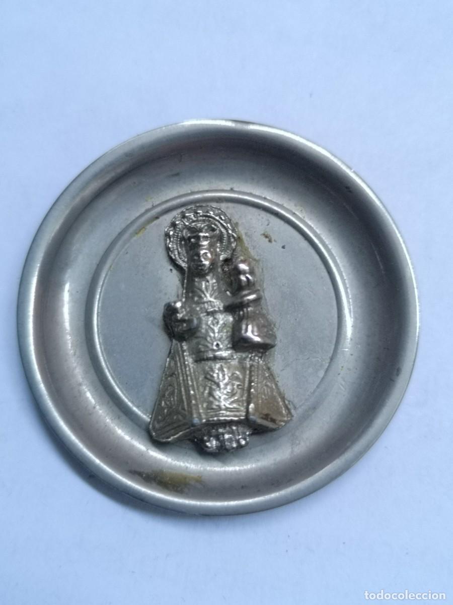 Antig&uuml;edades: Medalla Virgen de Covadonga