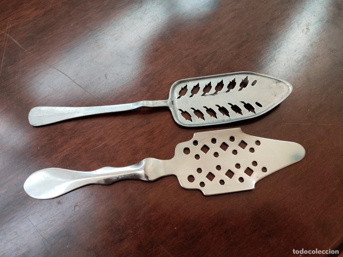 Antig&uuml;edades: Pareja de antiguas cucharillas para Absenta.
