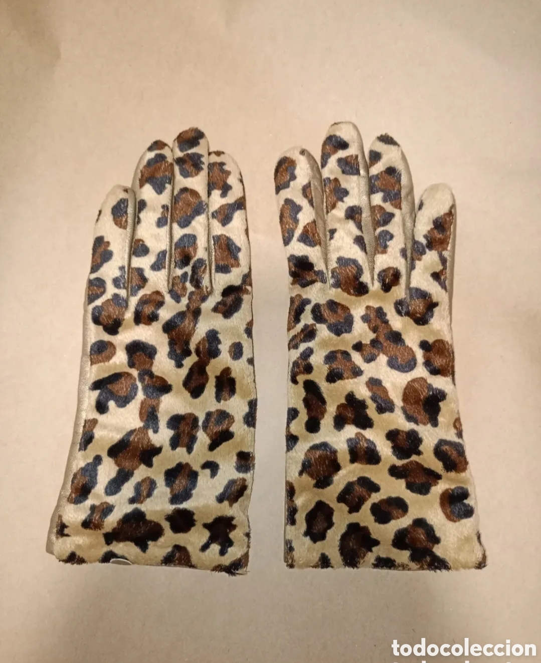 Antig&uuml;edades: Guantes animal print vintage