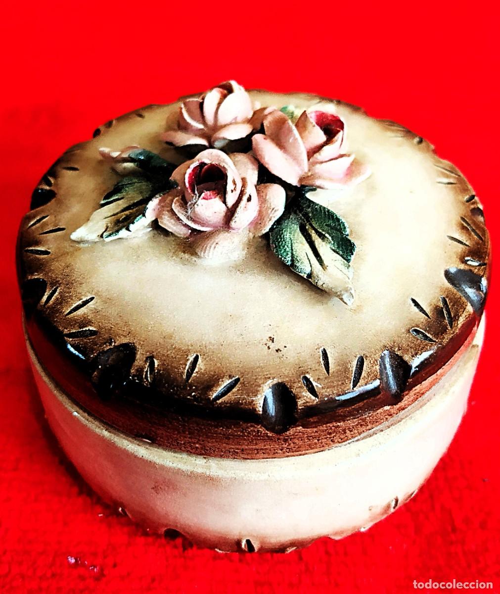 Antiguidades: Anigua Cajita Cer&aacute;mica Capodimonte (Italia)