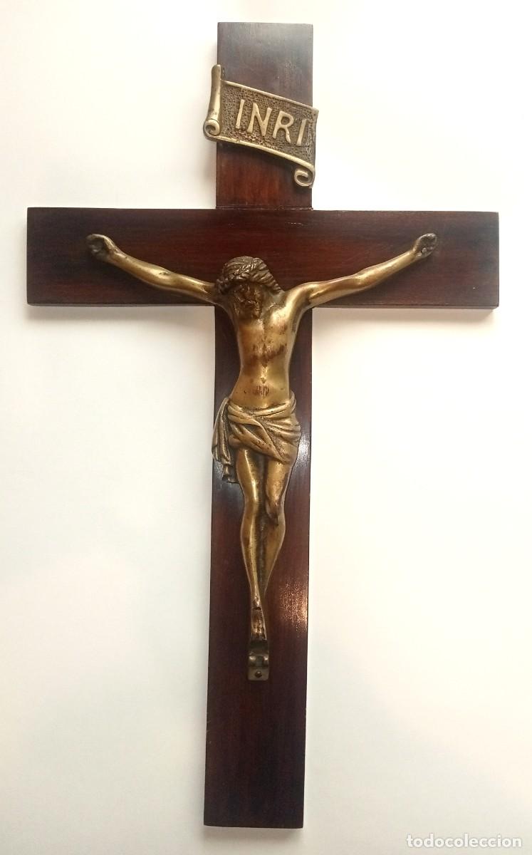 Antig&uuml;edades: 55X33 cm aprox - CRUCIFIJO DE PARED ANTIGUO