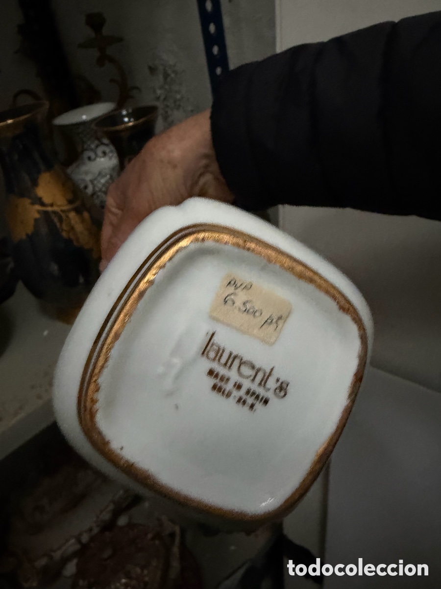 Antig&uuml;edades: Jarrones de Porcelana Blanco - Foto 5