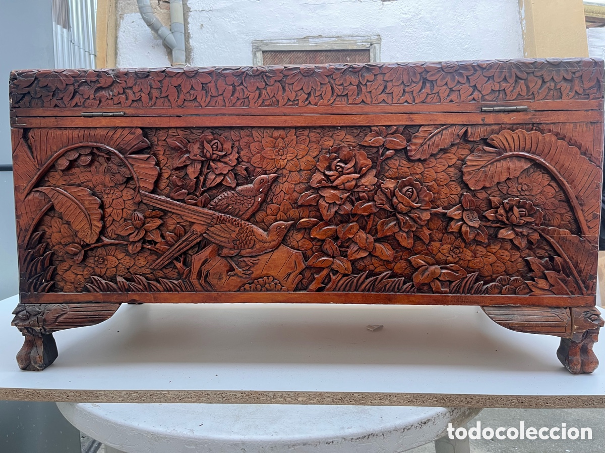 Antig&uuml;edades: Ba&uacute;l de alcanfor tallado - Foto 3