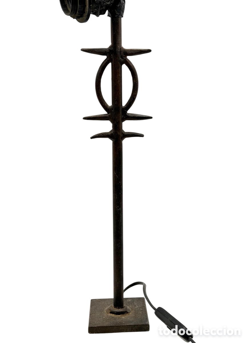 Antig&uuml;edades: Antigua L&aacute;mpara de Forja