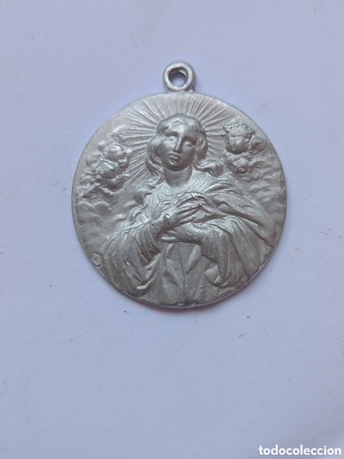 Antiguidades: Antiguo medall&oacute;n colgante Virgen Inmaculada en aluminio