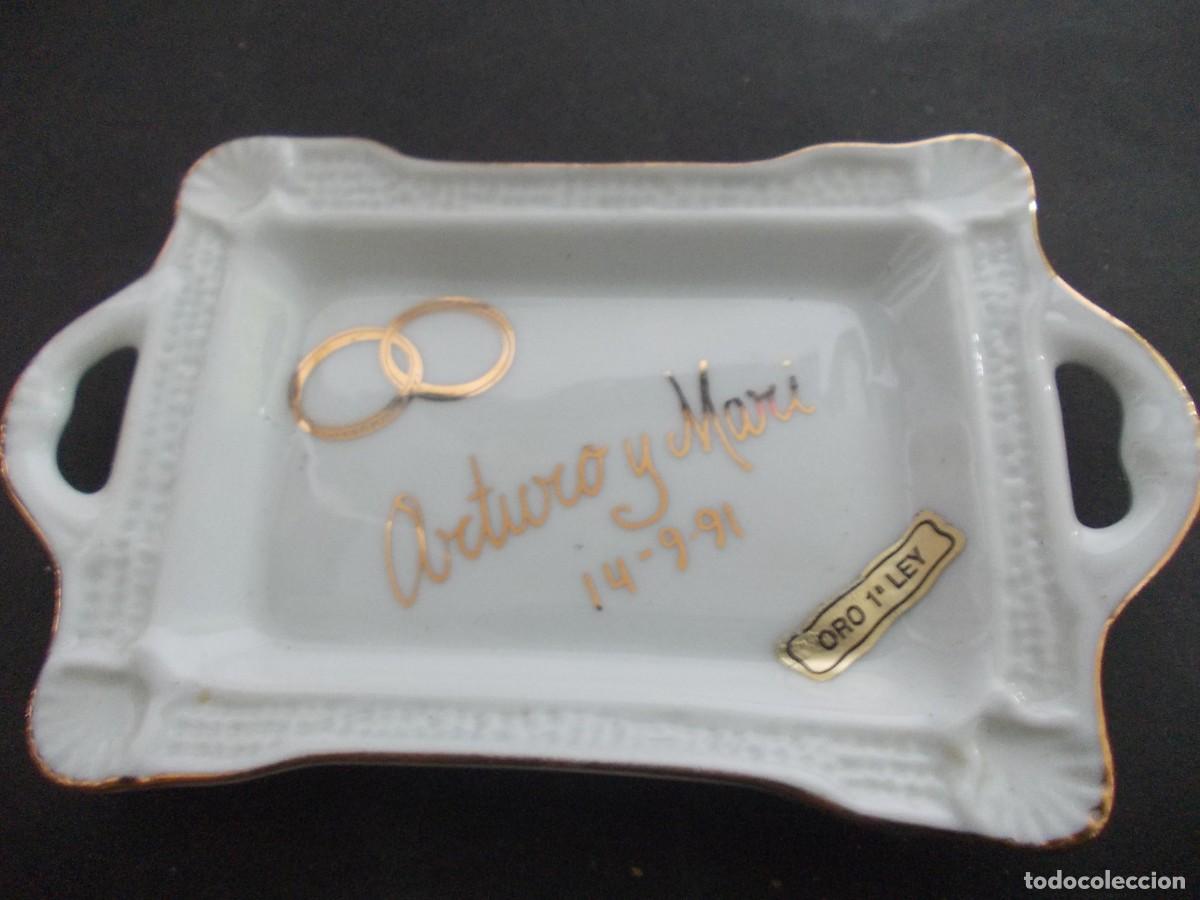 Antig&uuml;edades: Bandeja porcelana boda Arturo y Mari 14-9-91 oro 1&ordf; ley vintage recuerdo nupcial