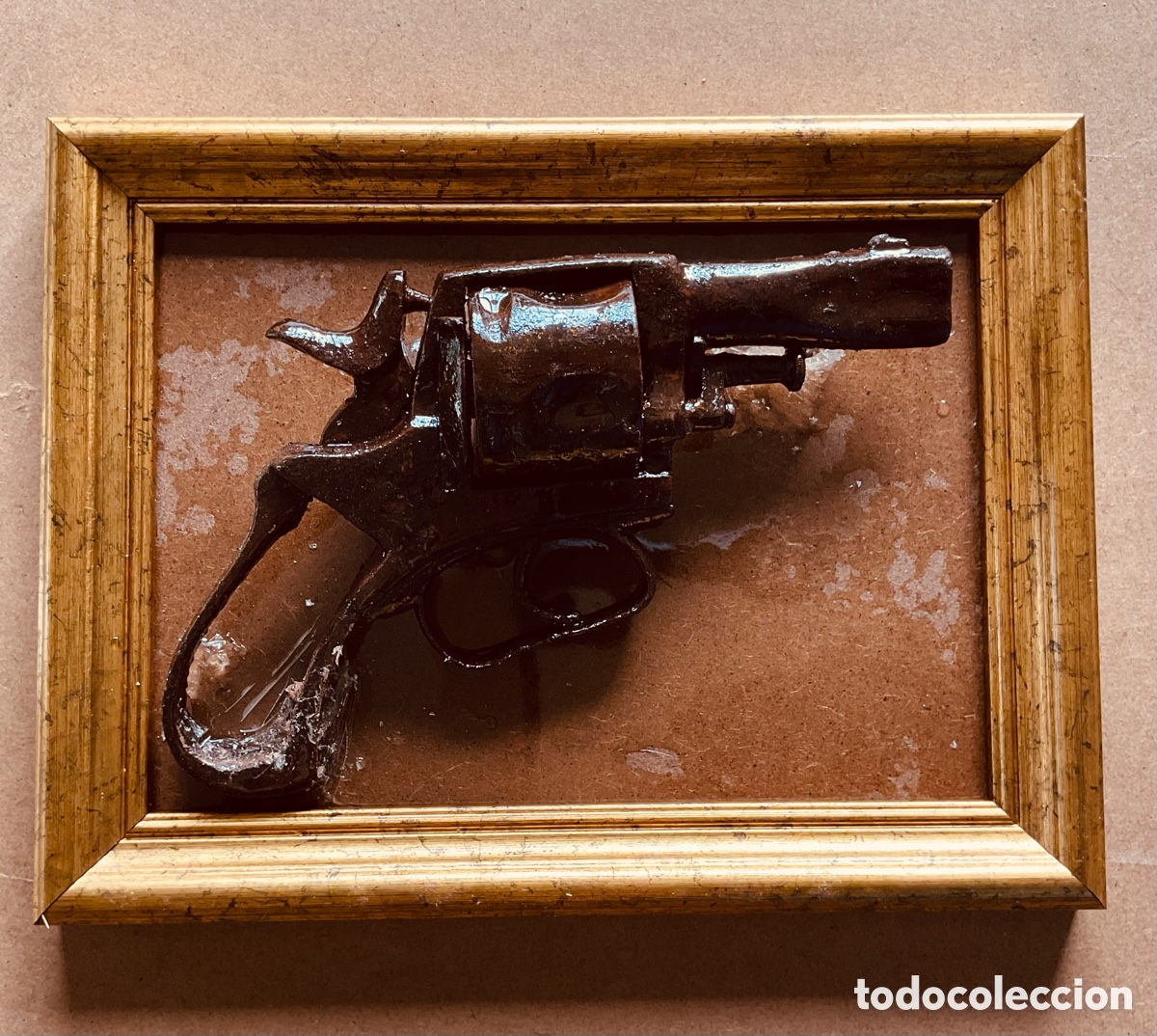 Antig&uuml;edades: Pistola 2. Enmarcada