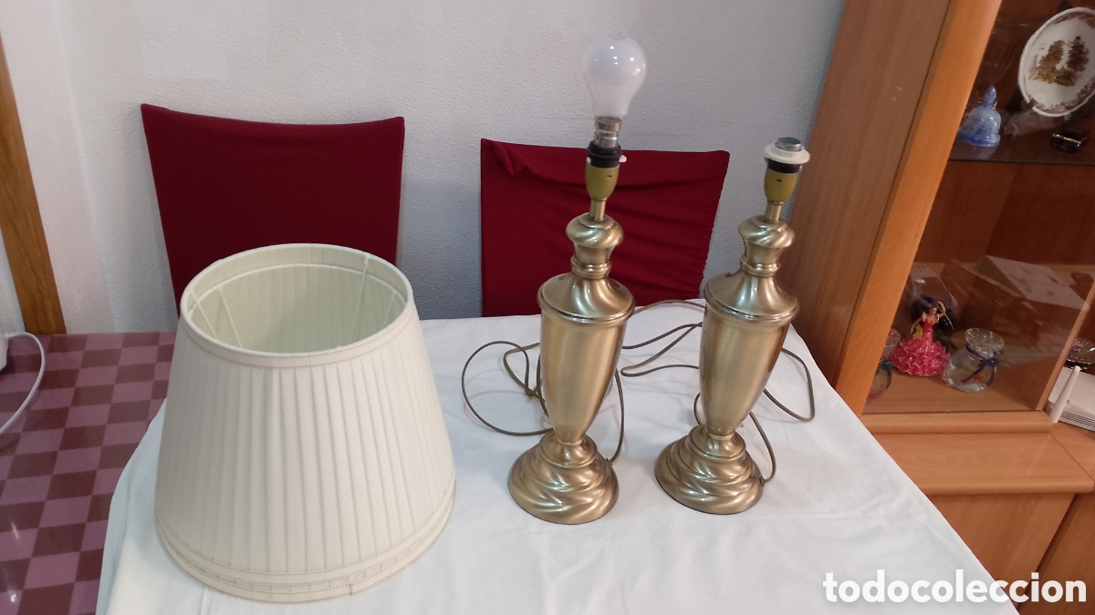 Antig&uuml;edades: Preciosa pareja de lamparas de dise&ntilde;o maison de metal