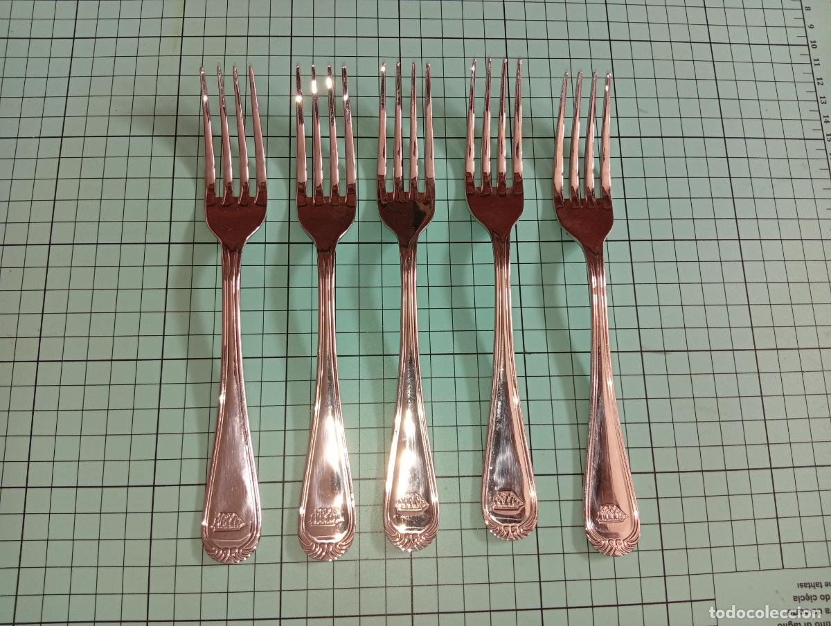 Antig&uuml;edades: 5 Tenedores alpaca plateada Cruz de Malta San Juan Sebasti&aacute;n del Cano made in Spain