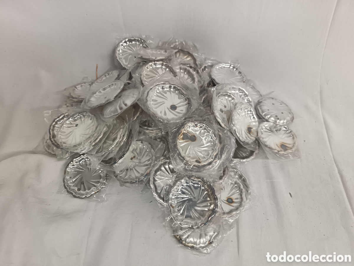 Antig&uuml;edades: LOTE DE 100 BANDEJITAS DE ALPACA, ALPADUR, RESTOS DE ALMACEN