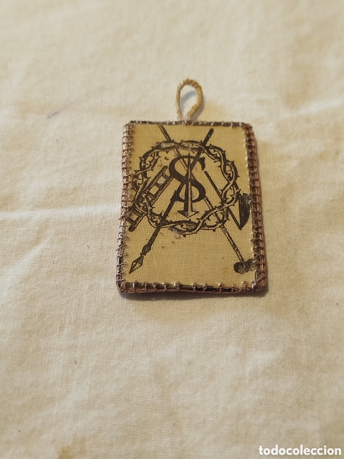 Antig&uuml;edades: Escapulario religioso