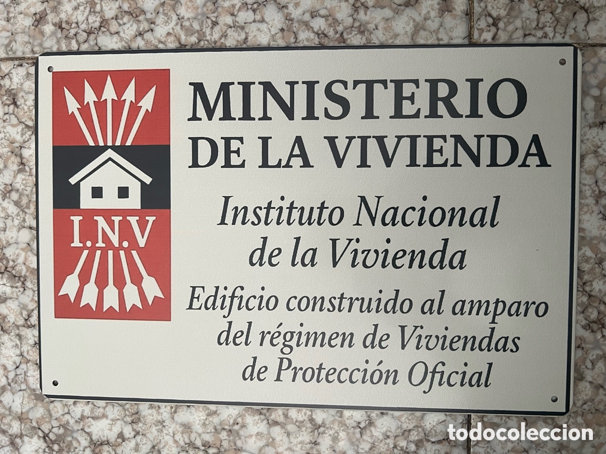 Oggetti Antichi: Placa ministerio vivienda ( homenaje)