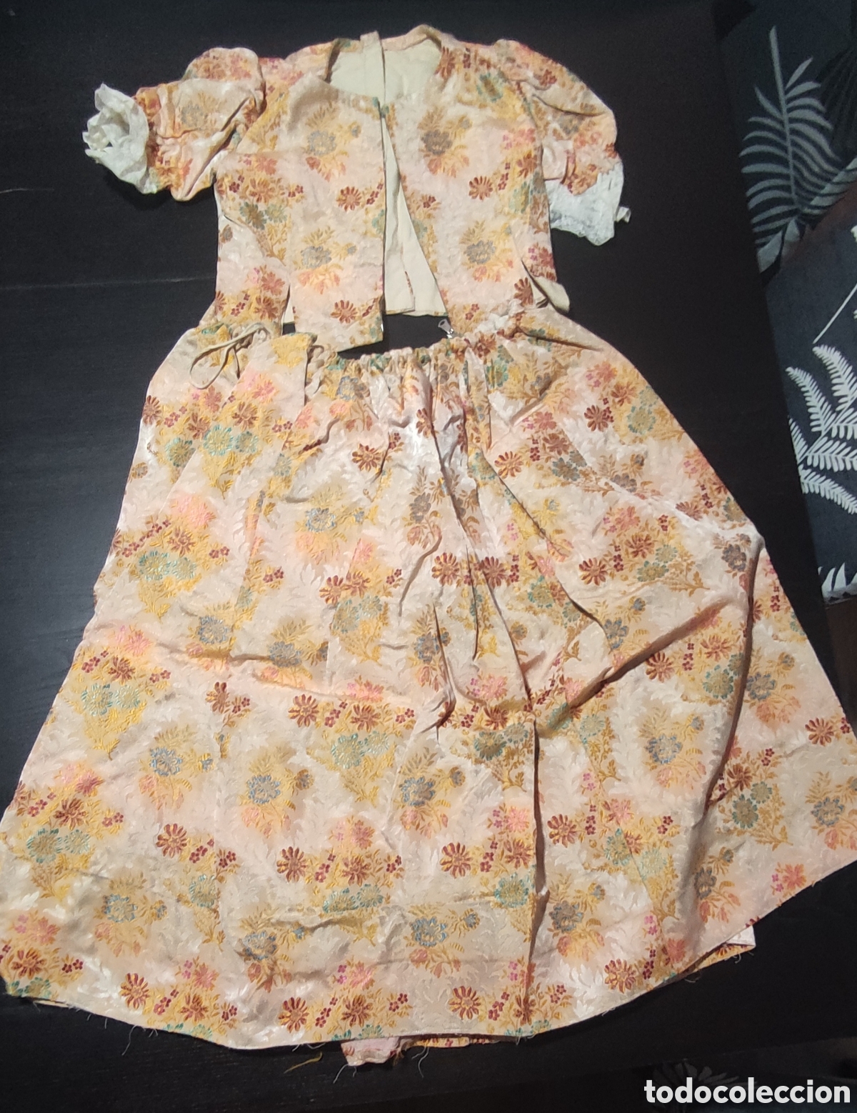 Antig&uuml;edades: Traje de fallera infantil - Foto 7
