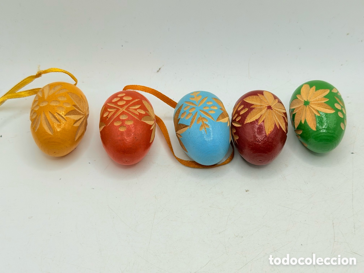 Antig&uuml;edades: Figuras de Huevos Pintados - Foto 2