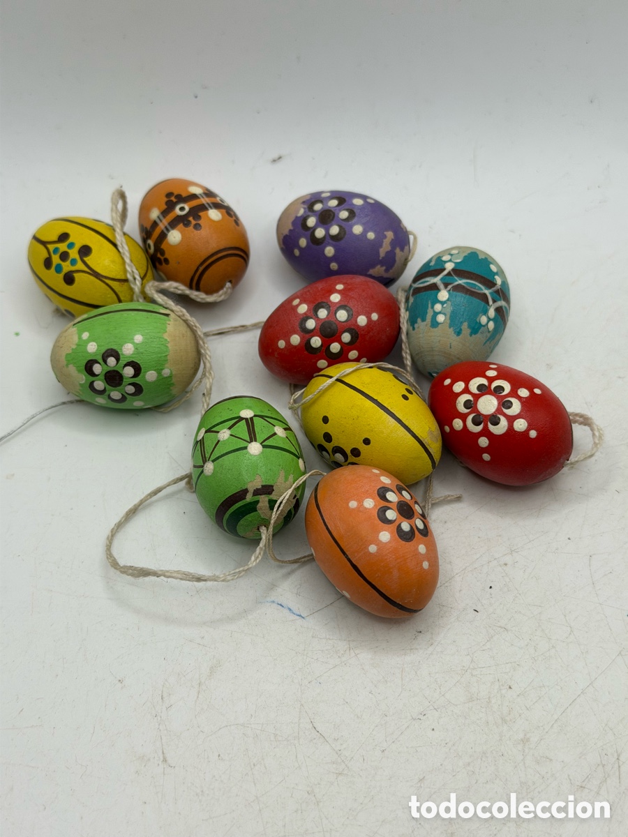 Antig&uuml;edades: Figuras de Huevos Pintados - Foto 3