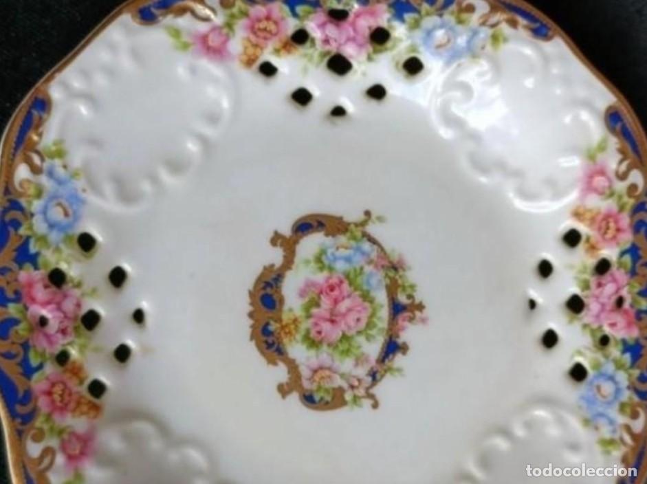 Antig&uuml;edades: Platito de porcelana.Elyca - Foto 1