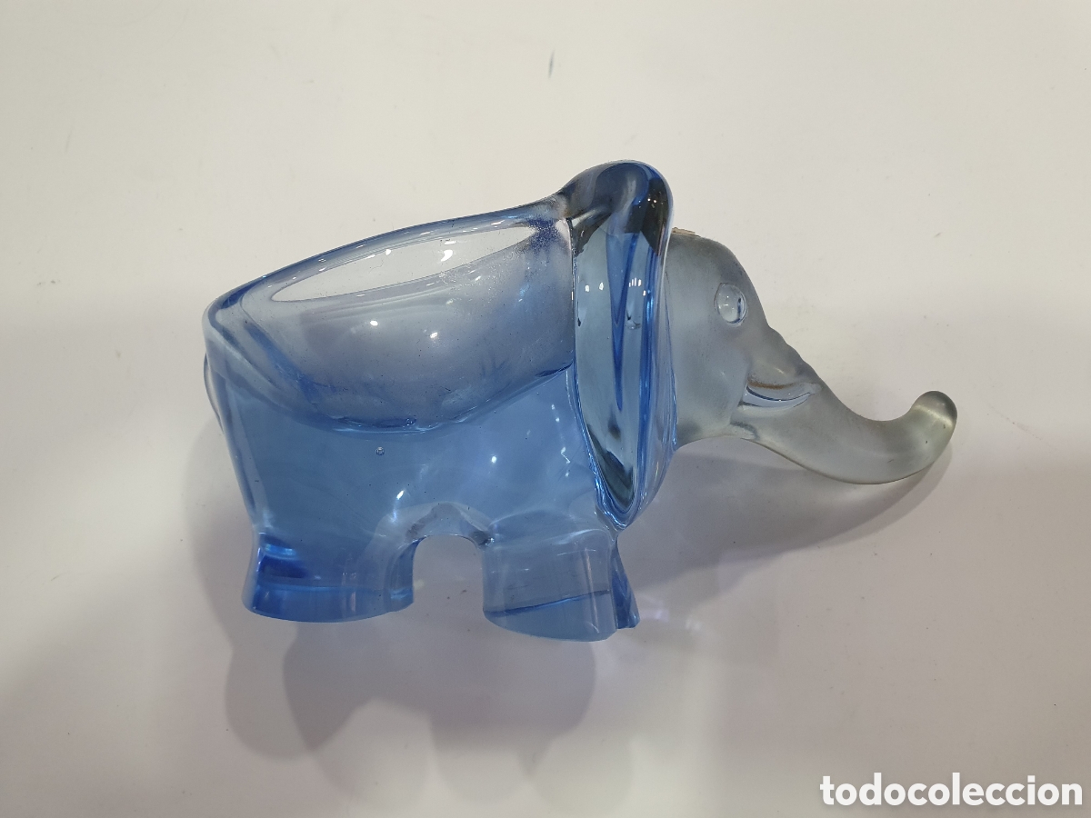 Antig&uuml;edades: Cenicero en cristal. Elefante. (L99)