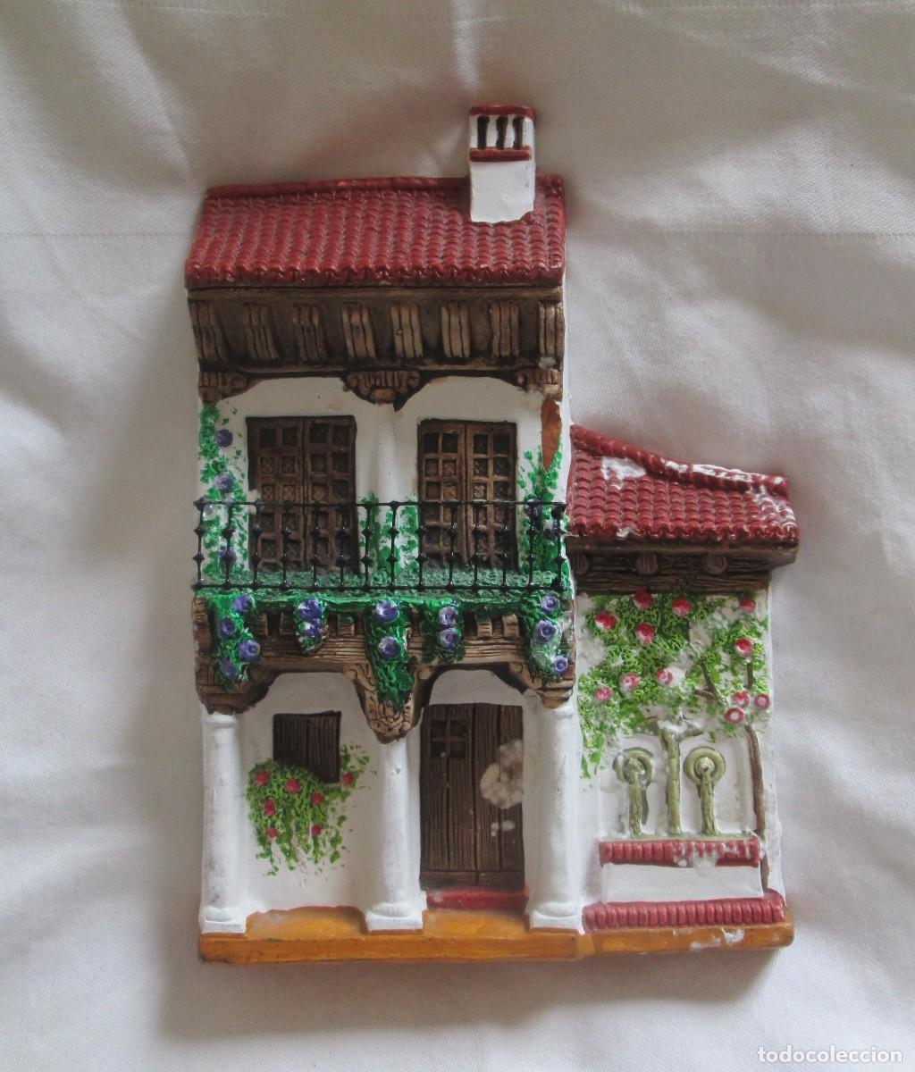 Antiguidades: Fachada de casa Cer&aacute;mica M&aacute;rquez marcada y numerada. Fabricaci&oacute;n espa&ntilde;ola.