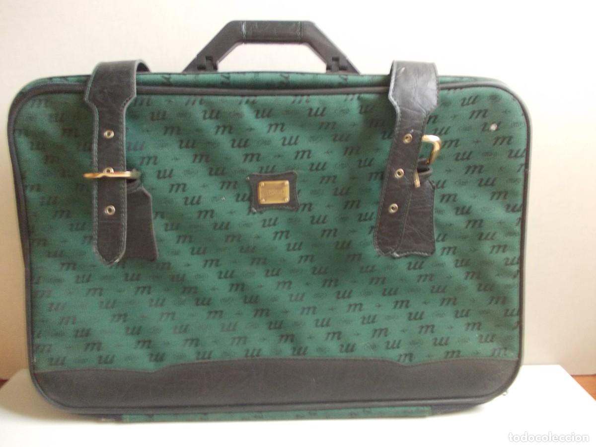 Antig&uuml;edades: Maleta viaje vintage MIR lona verde estampada cuero negro herrajes dorados cl&aacute;sico malet&iacute;n