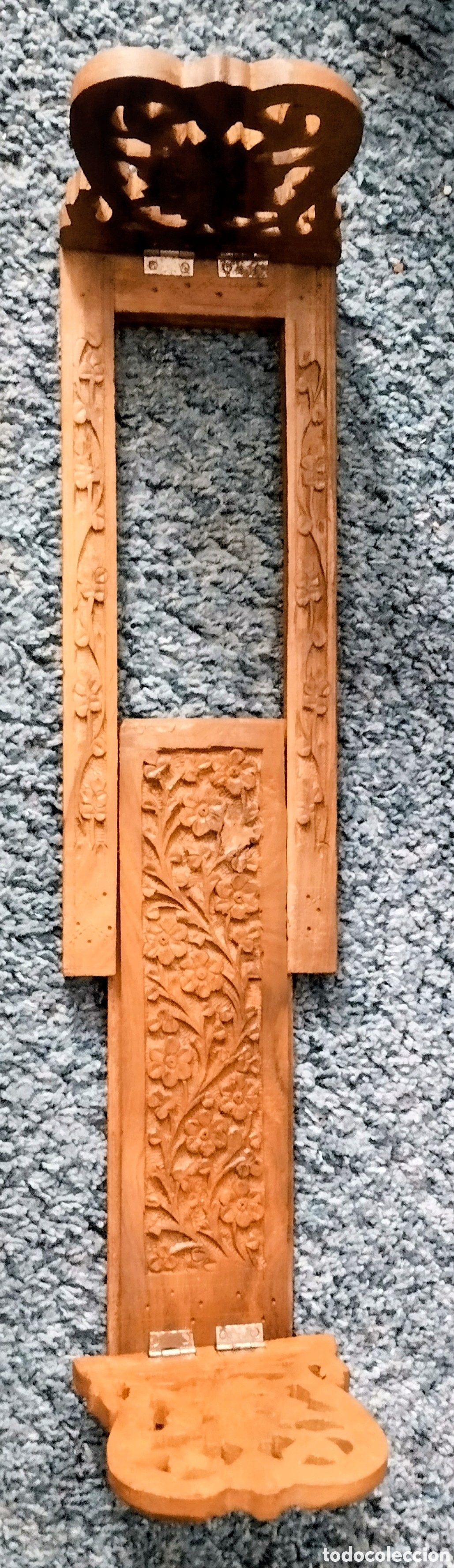 Antiquit&eacute;s: antiguo SUJETALIBROS EXTENSIBLE de MADERA de TECA tallada a mano de la INDIA a&ntilde;os 50 en BUEN ESTADO