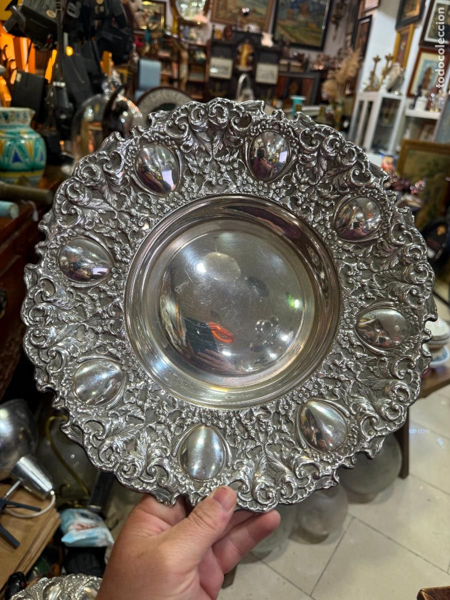 Antig&uuml;edades: BANDEJA DE ALPACA CON BA&Ntilde;O DE PLATA IDEAL PARA ACTO RELIGIOSO - MEDIDA 30 CM