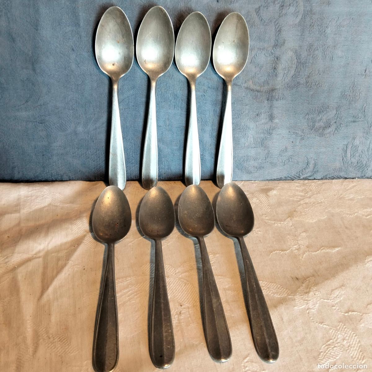Antiquit&auml;ten: Lote menaje juego de cubiertos antiguos cucharas cucharitas metal plateado peltre aluminio a&ntilde;os 50