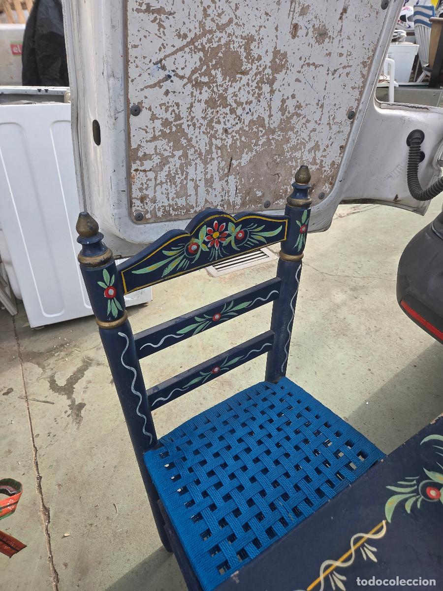 Antig&uuml;edades: mesa y 2 sillas de galarosa - Foto 6