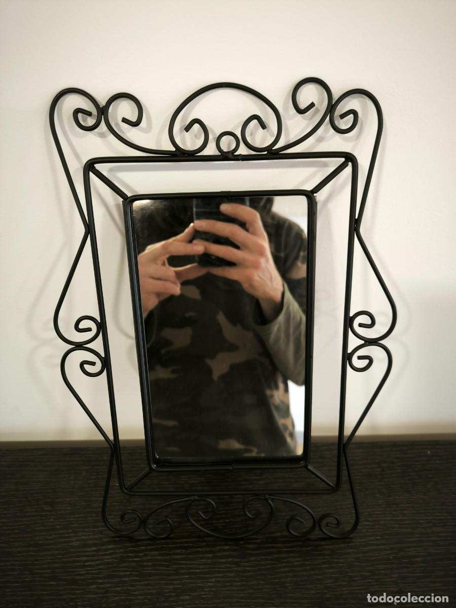 Antiques: Espejo Decorativo De Forja Negra &ndash; Dise&ntilde;o Elegante Con Filigranas Cl&aacute;sicas