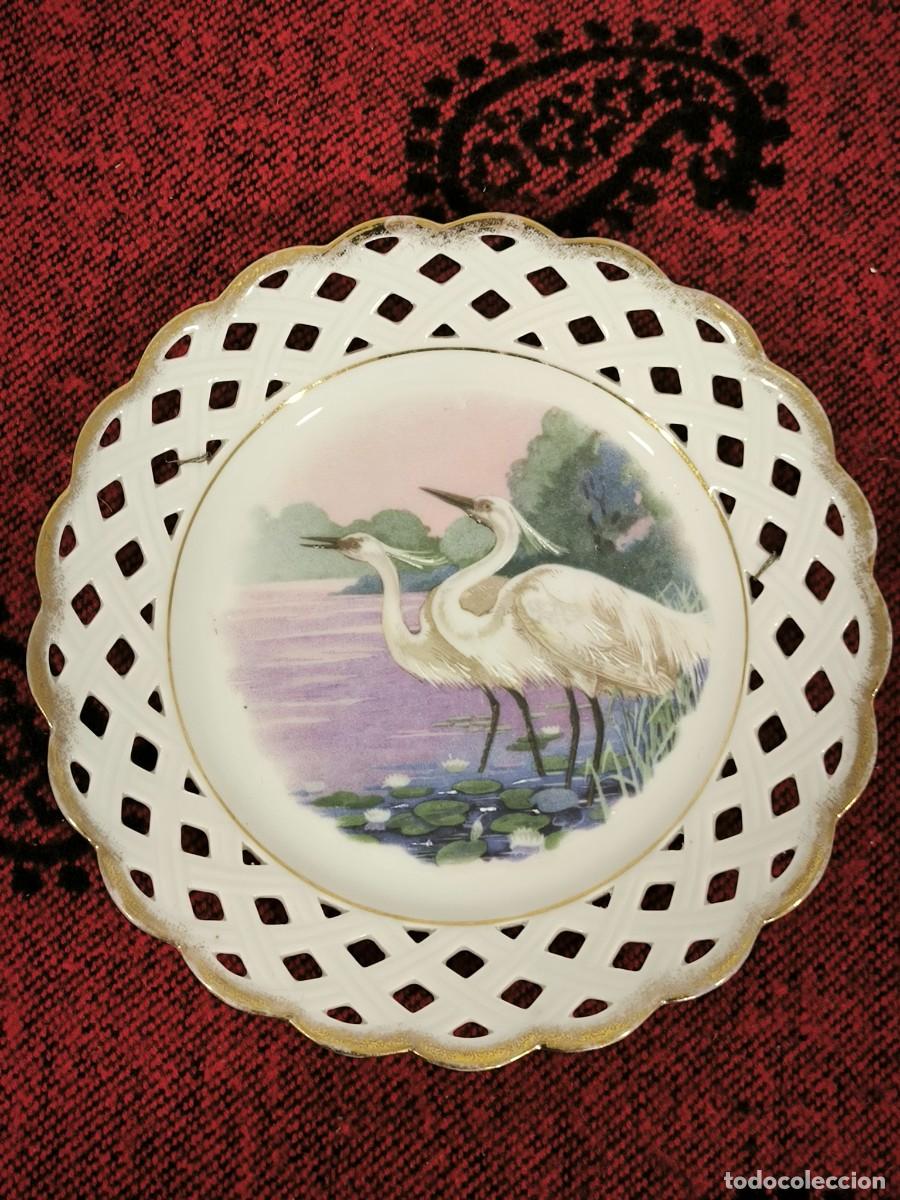 Antiques: Plato Decorativo Calado Con Garzas 19 Cm &ndash; Porcelana Estilo Cl&aacute;sico Con Borde Dorado