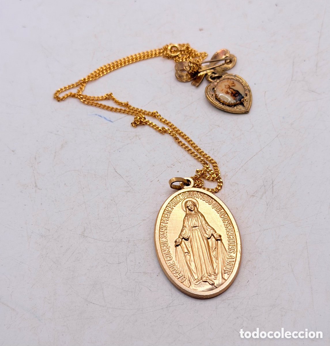 Antig&uuml;edades: Antigua Medalla Religiosa