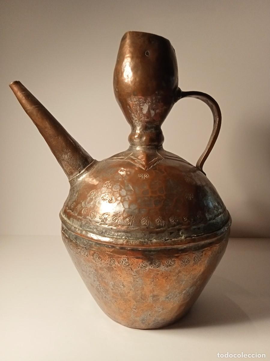 Antig&uuml;edades: JARRA DE METAL - DECORACI&Oacute;N