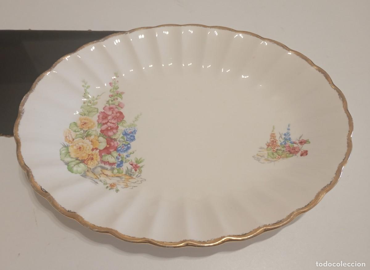 Antiques: FUENTE ANTIGUA DE GRAN TAMA&Ntilde;O DE 1930,DE CER&Aacute;MICA,DE SOVEREIGN POTTERS, PATR&Oacute;N HOLLYHOCK(MALVA REAL)