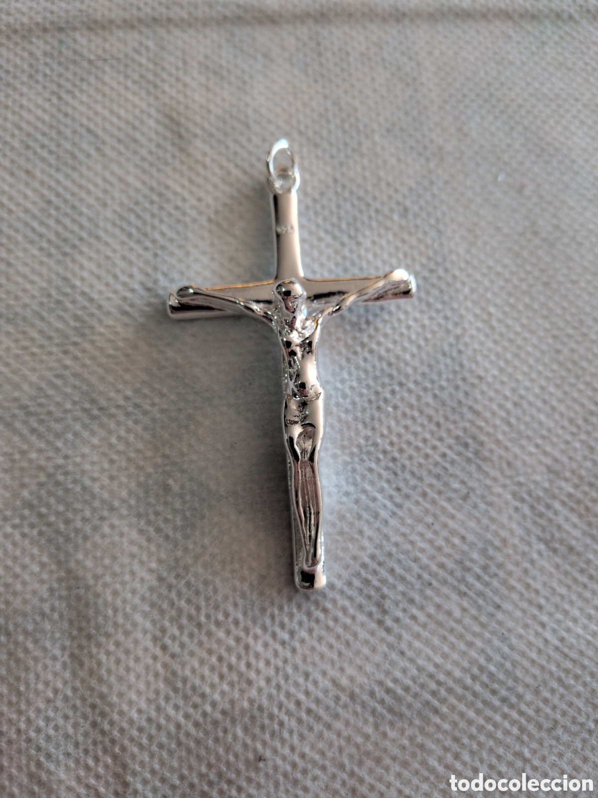 Antig&uuml;edades: Colgante cruz de plata de ley 925