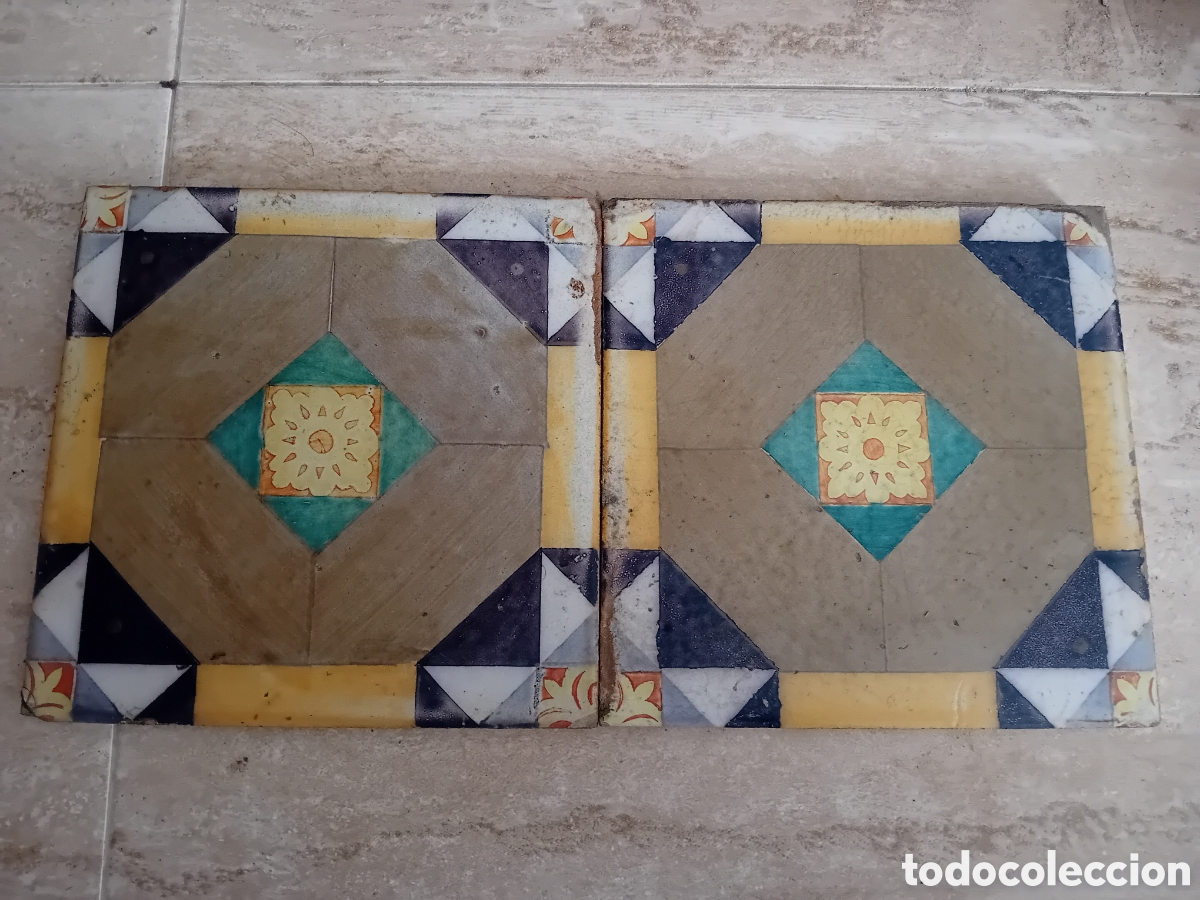 Antiques: Antiguos azulejos modernistas de finales del s.XIX 20x20cm