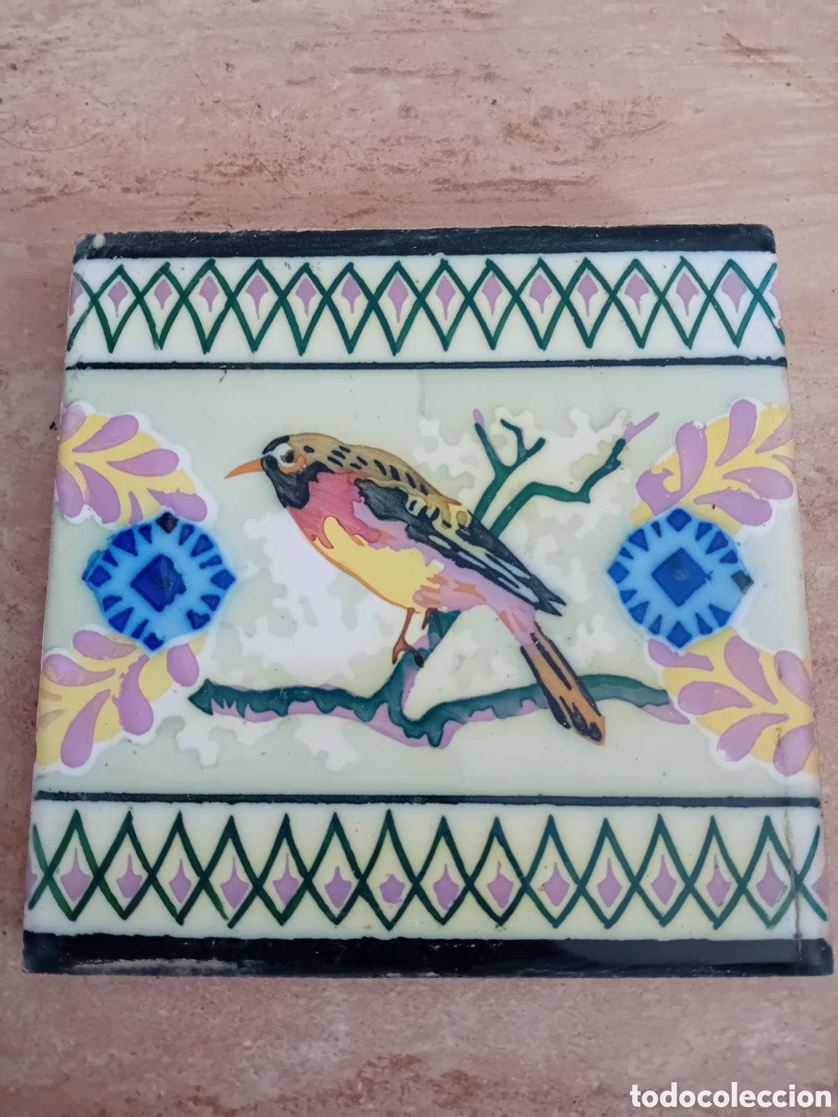 Antiques: Antiguo azulejo cenefa de un p&aacute;jaro de principios del s.XX Onda Castellon Mide 15x15 cm