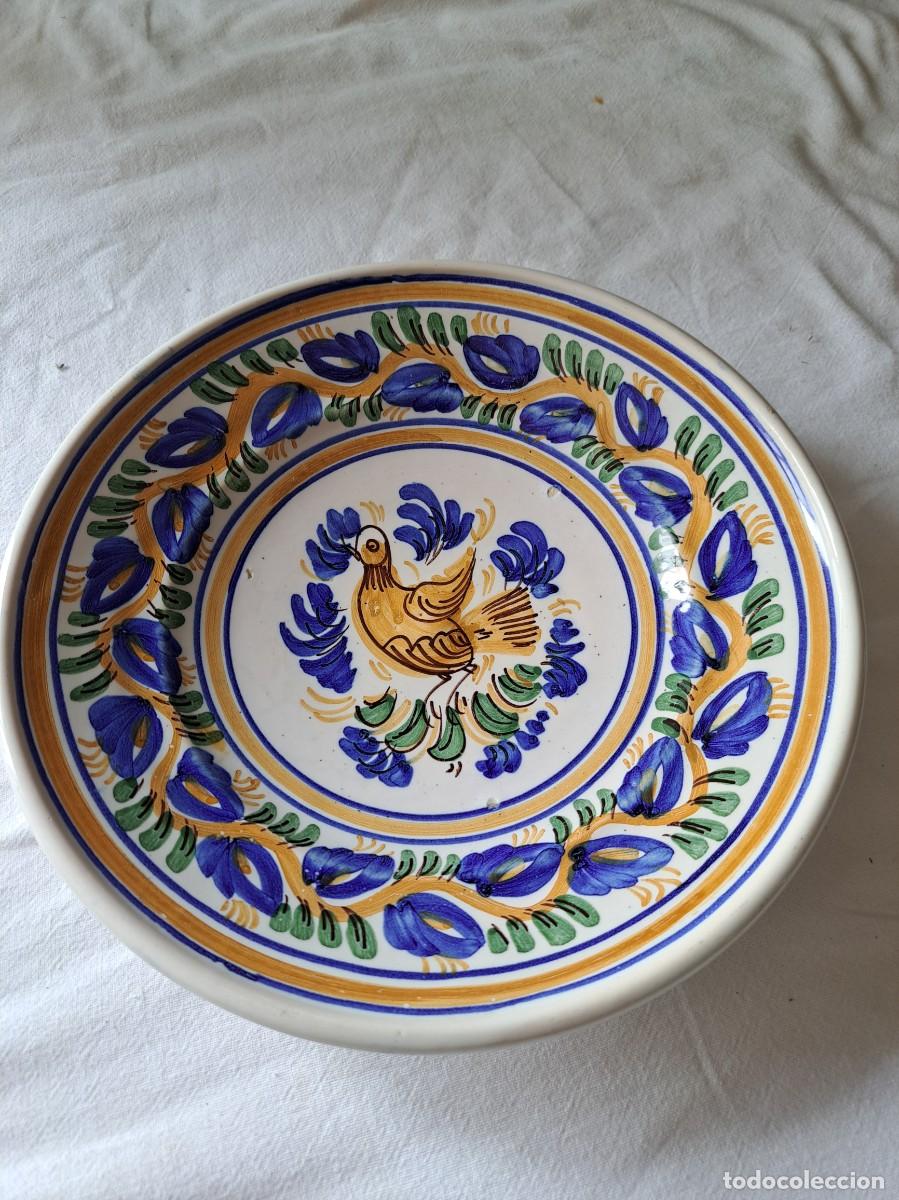 Antig&uuml;edades: Antiguo plato de cer&aacute;mica de Manises