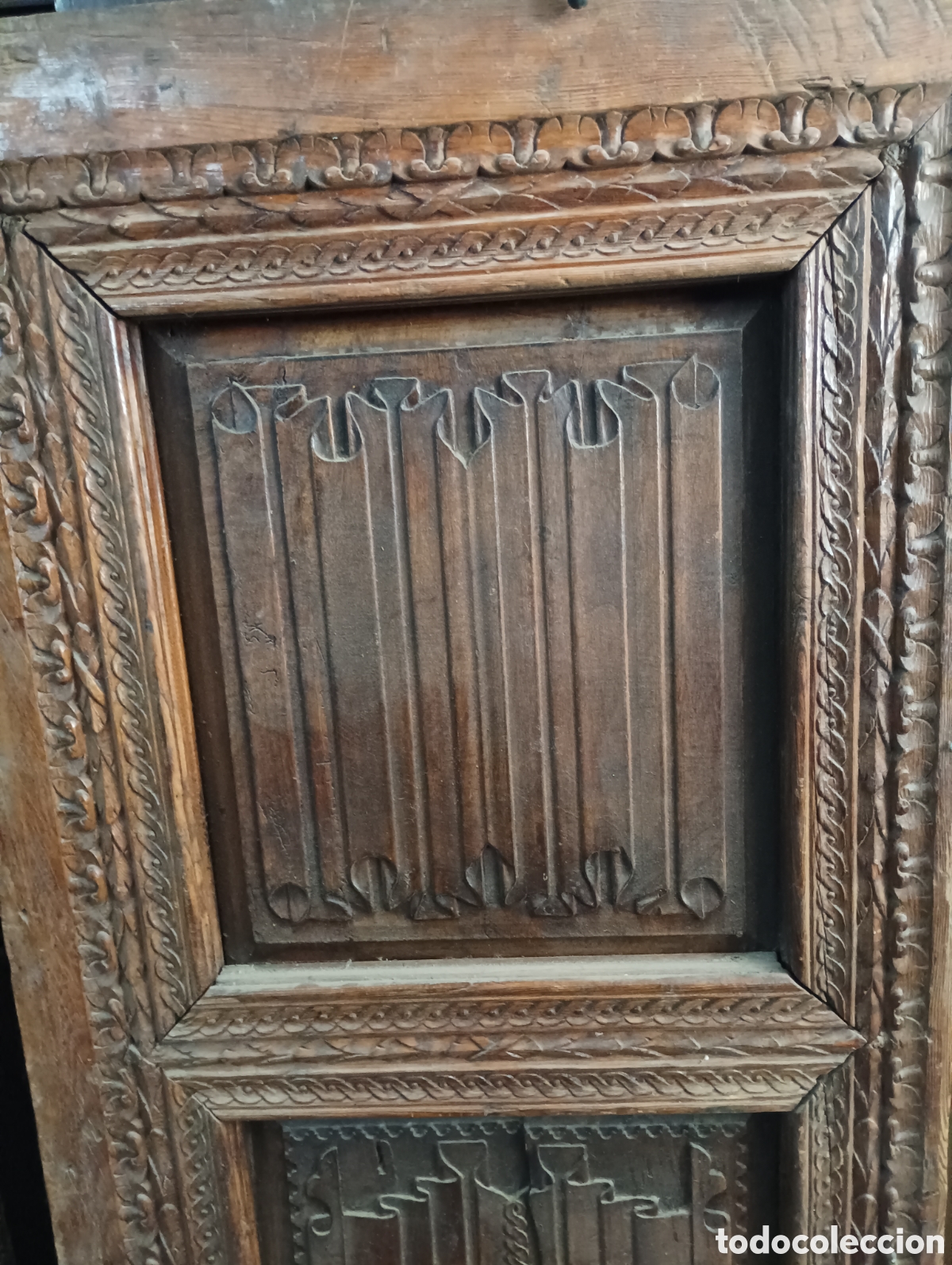 Antig&uuml;edades: PUERTA DE PERGAMINOS ANTIGUA