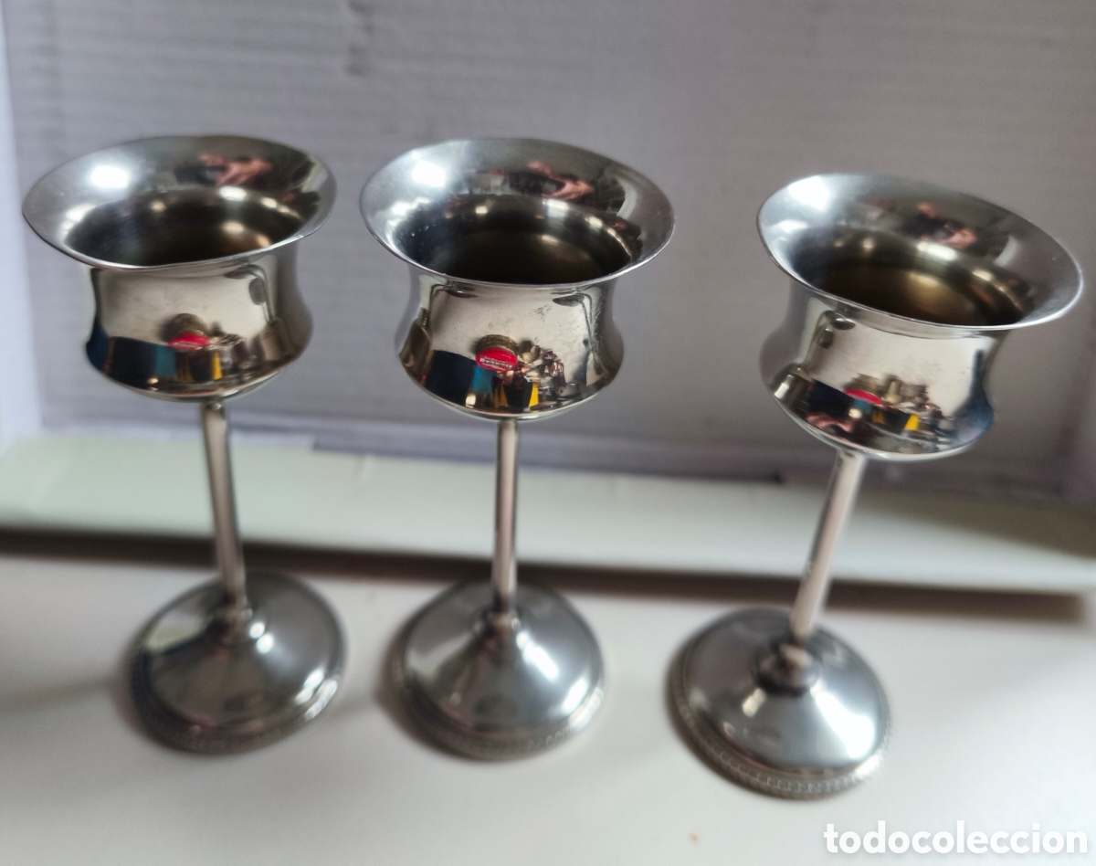 Antig&uuml;edades: Candelabros o portavelas de metal