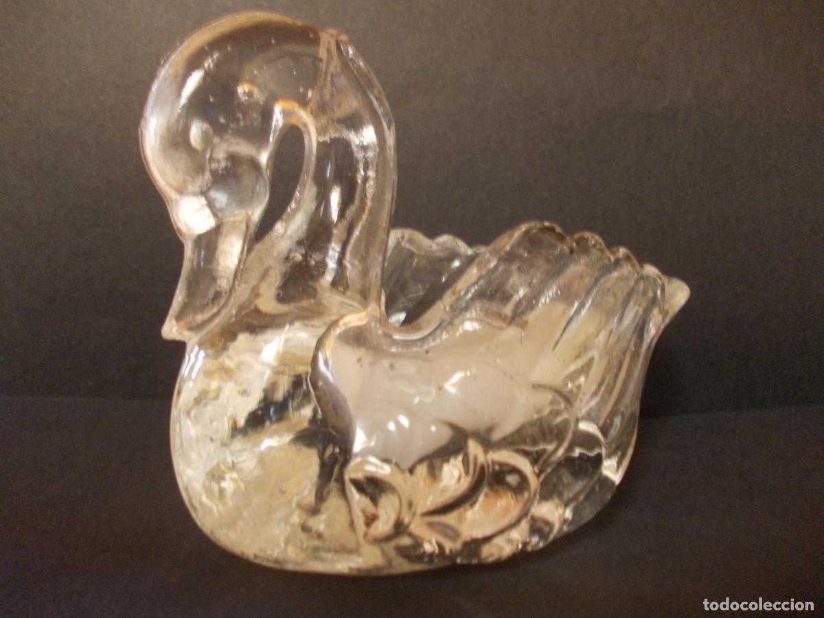 Antig&uuml;edades: figura decorativa Portavelas Cisne Cristal Transparente Prensado Estilo Retro MidCentury Shabby Chic