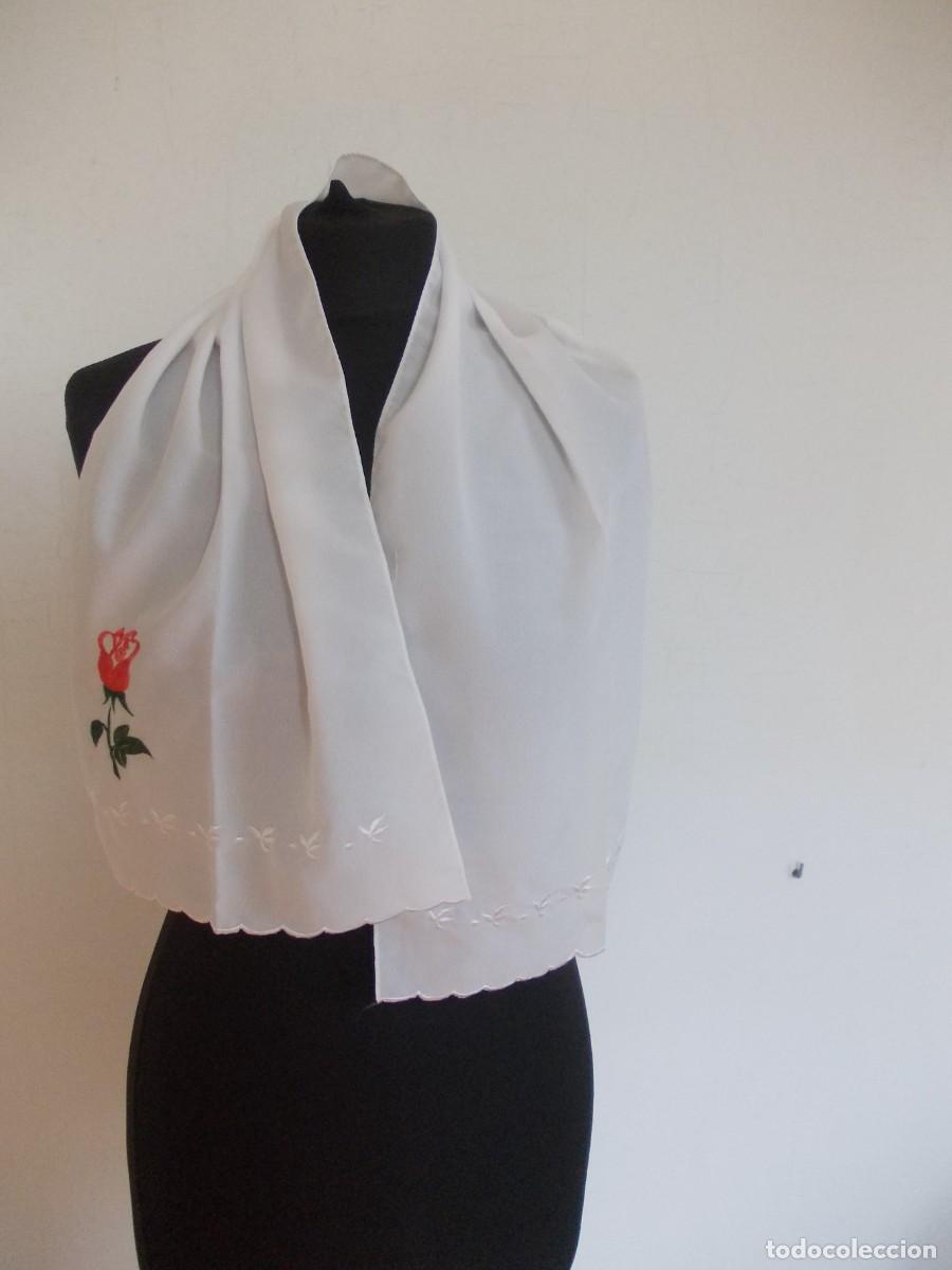 Antig&uuml;edades: Pa&ntilde;uelo bordado blanco rosa roja chal fular ligero artesanal Bordes Festoneados Estilo Shabby Chic