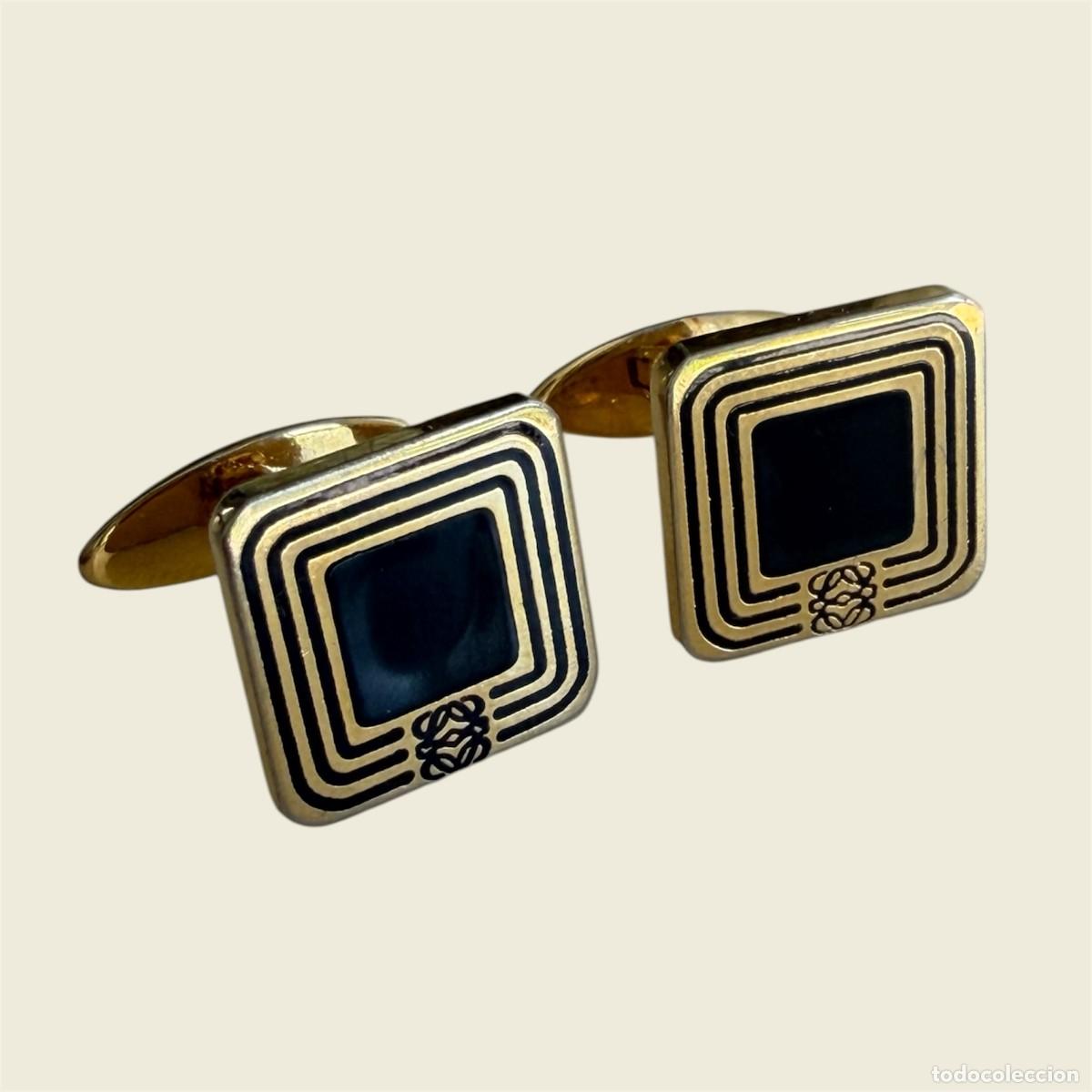Antig&uuml;edades: Gemelos Loewe Vintage A&ntilde;os 90 Dorados con Esmalte Negro &ndash; Anagrama Cuadrado
