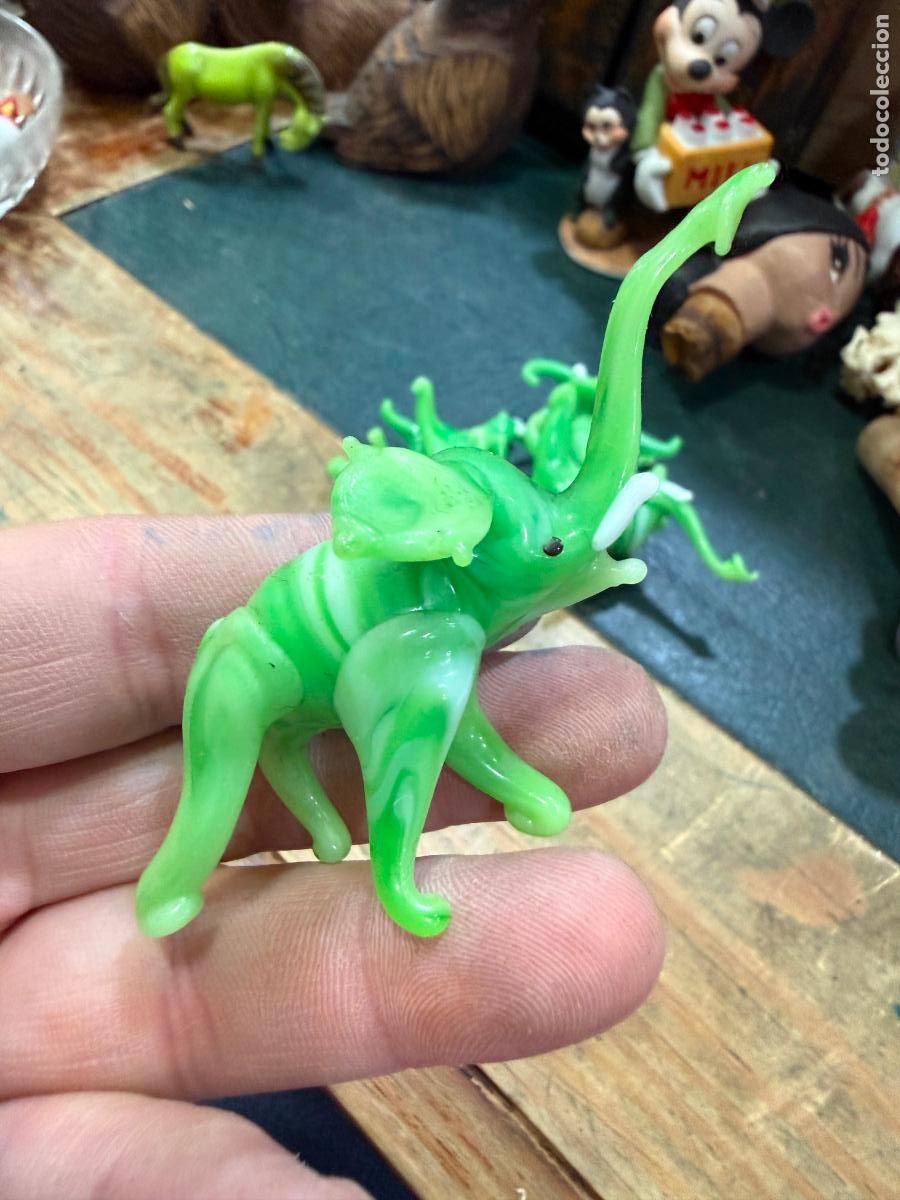 Antig&uuml;edades: ELEFANTE MINIATURA REALIZADO EN CRISTAL DE MURANO - MEDIDA 7 CM