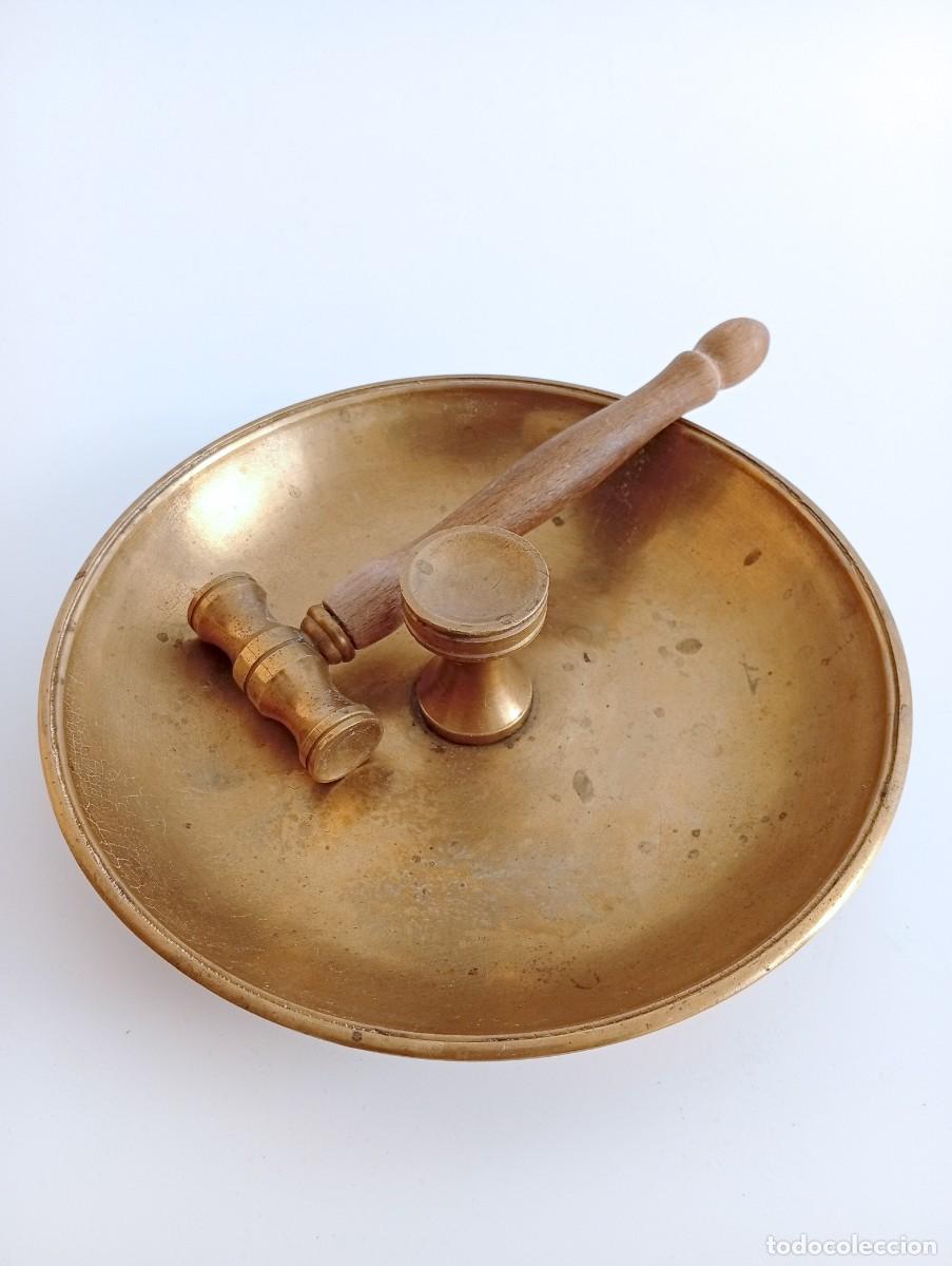 Antig&uuml;edades: Antiguo cascanueces de bronce