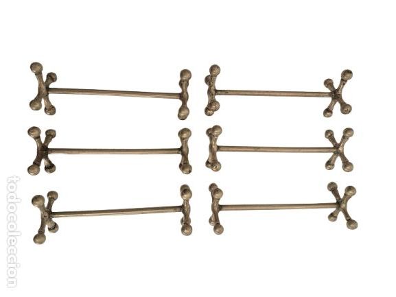 Antiquit&auml;ten: 6 Posa Cubiertos, Cuchillos - en Metal Plateado