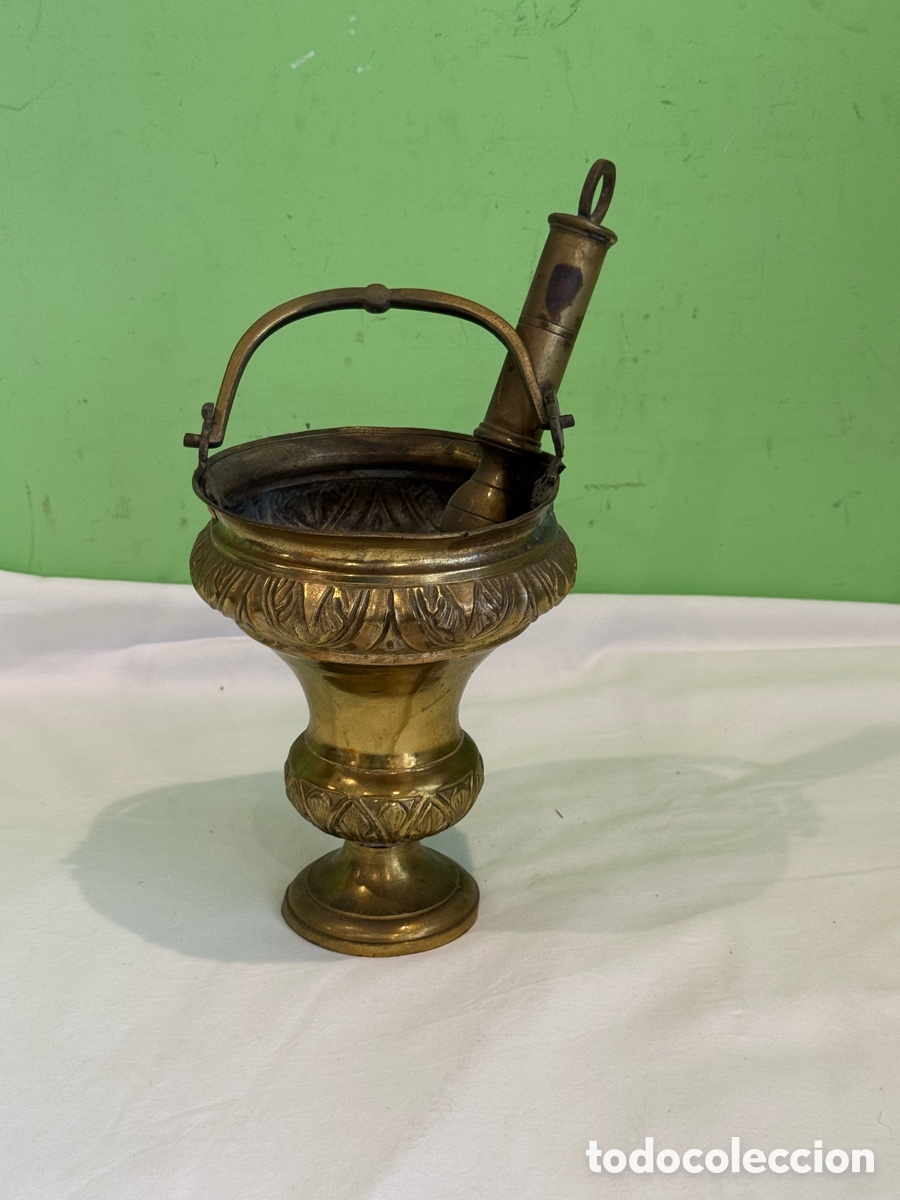 Antig&uuml;edades: Antiguo acetre con hisopo bronce lit&uacute;rgico bendiciones siglo XIX iglesia