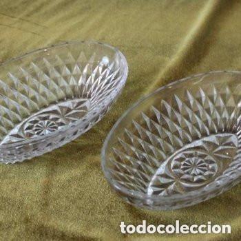 Oggetti Antichi: Juego de dos bandejas de cristal para aperitivos. Made in France.