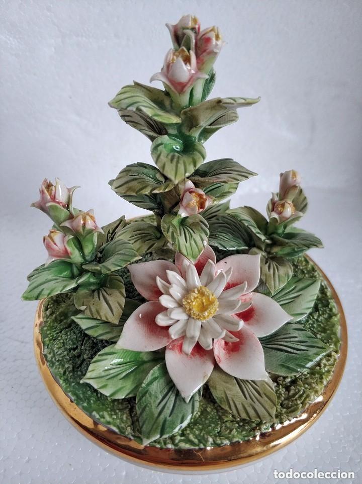 Antig&uuml;edades: Preciosa pieza nenufares de porcelana ceramica de manises la huerta - hecho a mano