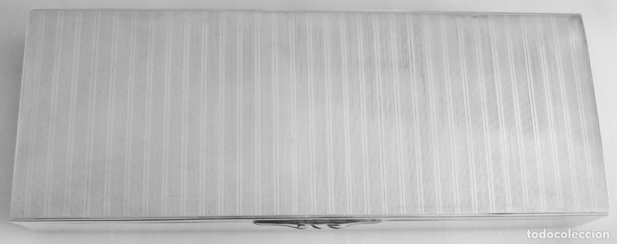 Antig&uuml;edades: GRAN TABAQUERA EN PLATA ESPA&Ntilde;OLA PUNZONADA