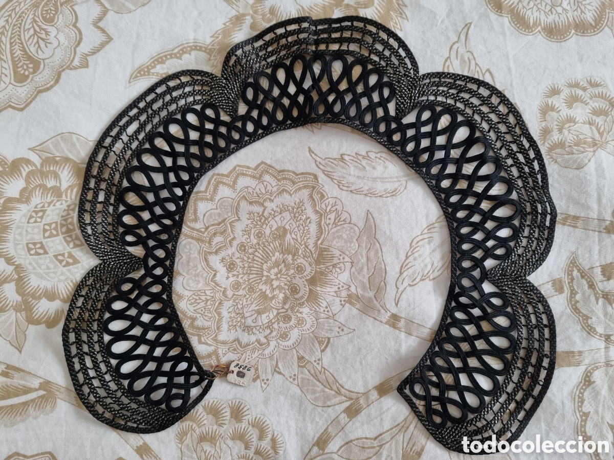 Oggetti Antichi: Antiguo cuello para vestido o blusa. Sin estrenar con etiqueta. Principios S.XX. Negro con plata/oro