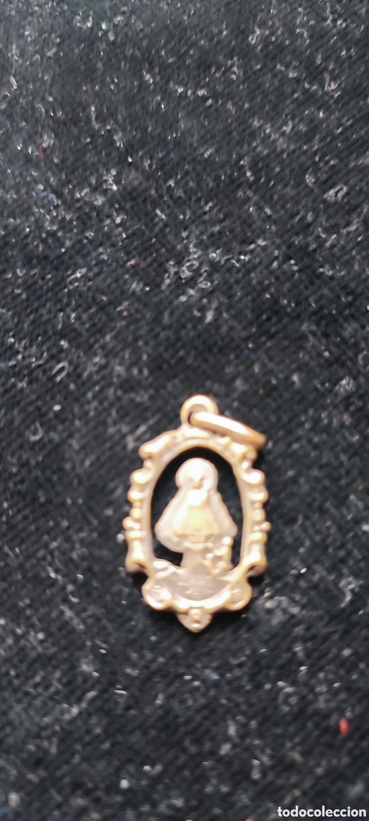 Antig&uuml;edades: Antigua medalla del siglo XIX en bronce de Nuestra Se&ntilde;ora de Nieva patrona de Valtierra (Navarra)